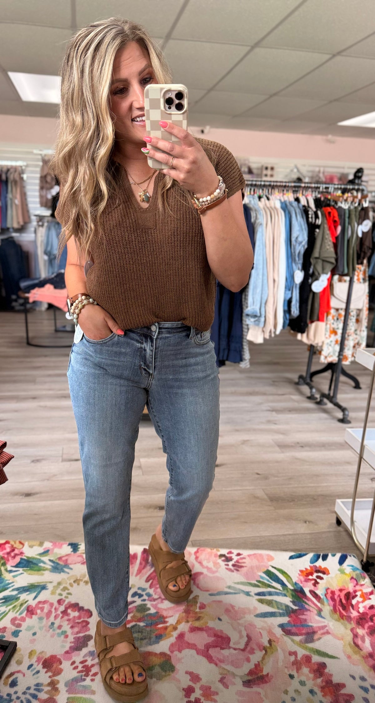 The Brooke Waffle Knit Cap Sleeve Sweater – Black & Camel