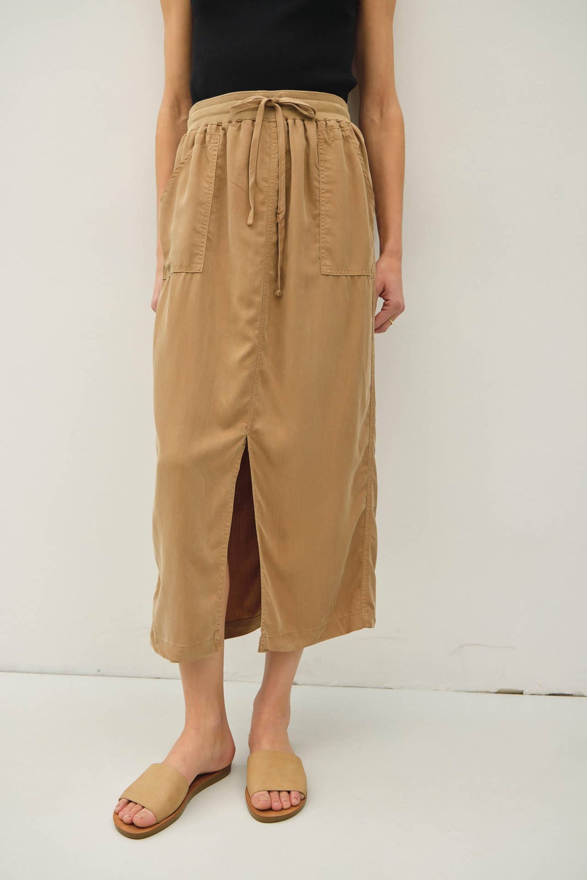 The Remy Drawstring Tencel Midi Skirt – Desert Clay