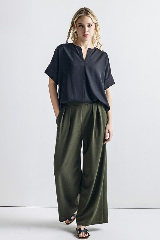The Tessa Wide Leg Pleated Pants – Stretch Crepe Trousers
