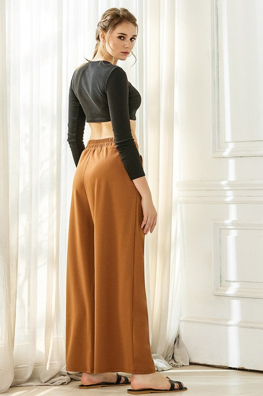 The Tessa Wide Leg Pleated Pants – Stretch Crepe Trousers