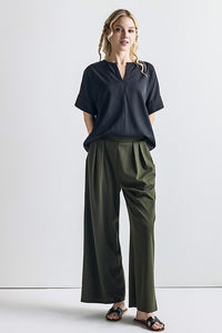 The Tessa Wide Leg Pleated Pants – Stretch Crepe Trousers