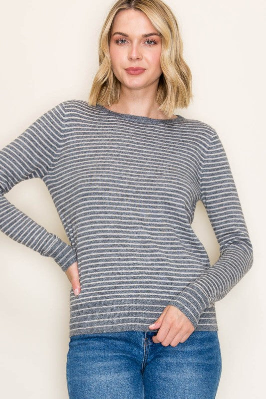 Staccato Striped Crew Neck Pullover Sweater – Charcoal & White Long Sleeve Knit