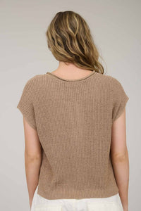 The Brooke Waffle Knit Cap Sleeve Sweater – Black & Camel
