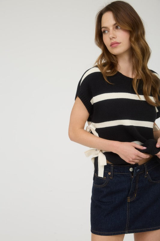 Harbor Lane Striped Side-Tie Sweater – Black & Cream