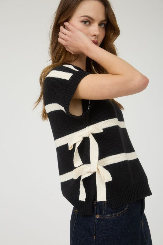 Harbor Lane Striped Side-Tie Sweater – Black & Cream