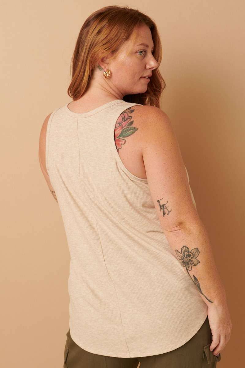 The Rylie Plus Ribbed Tank – Curved Hem Sleeveless Knit (XL-2X)