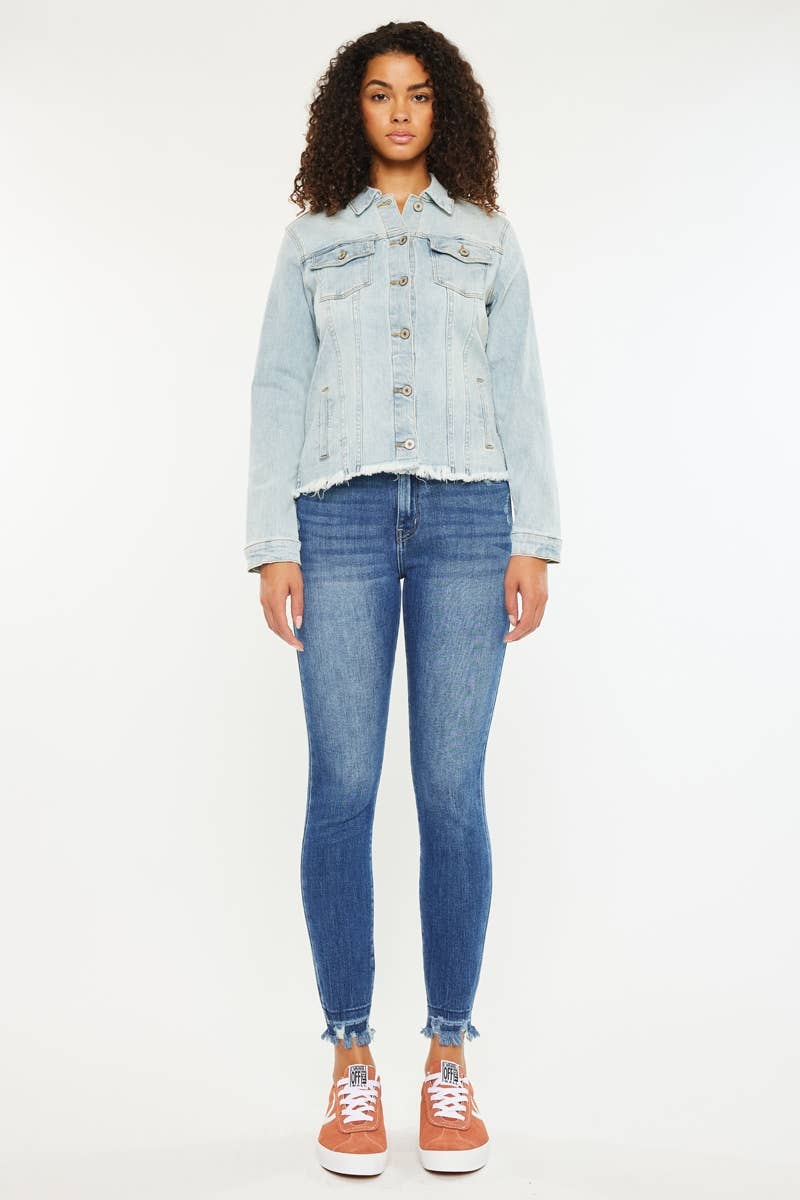 The Dawson Frayed Hem Denim Jacket – Light Wash Comfort Stretch