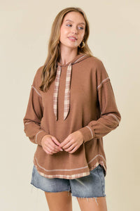 The Oakley Plaid Trim Waffle Hoodie – Chestnu