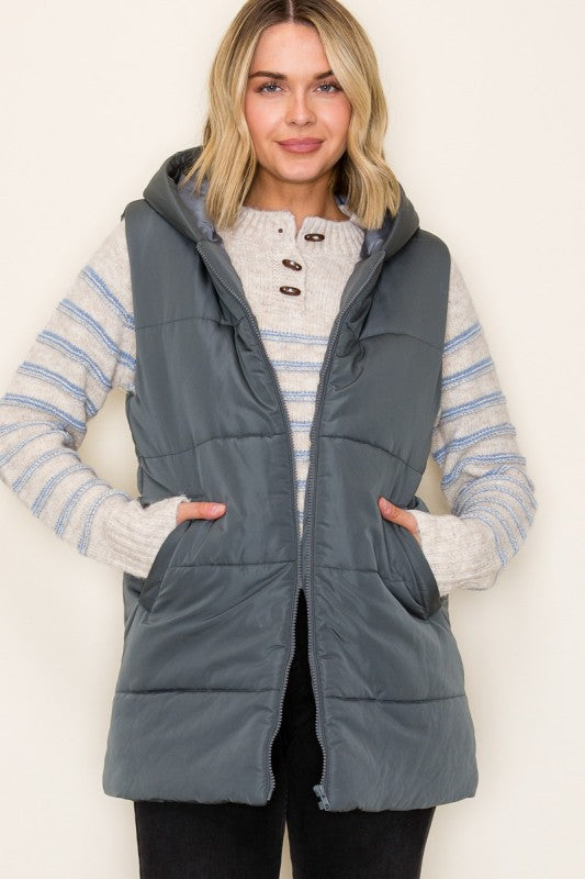 The Briar Hooded Puffer Vest – Gunmetal & Evergreen Mist