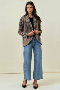 The Marlowe Houndstooth Shawl Collar Blazer – Tan & Black