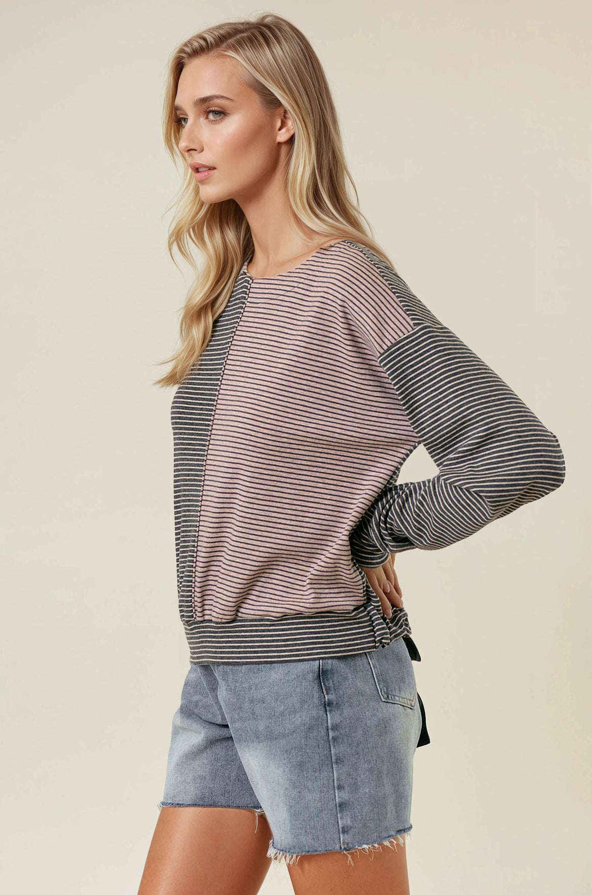 The Tessa Two-Tone Stripe Top – Charcoal/Wheat Mix