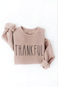Thankful Graphic Sweatshirt – Autumn Leaf Cozy Fleece Pullover Crewneck for Women