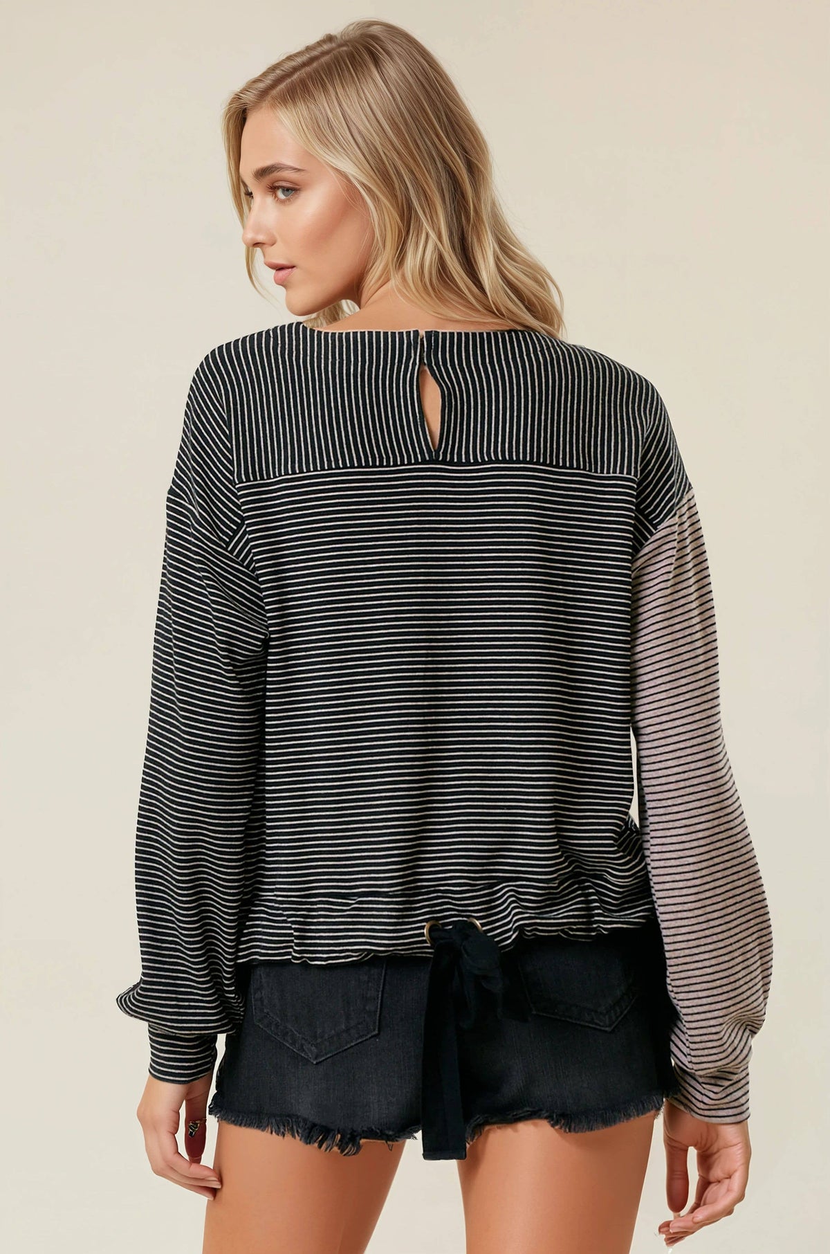 The Tessa Two-Tone Stripe Top – Charcoal/Wheat Mix