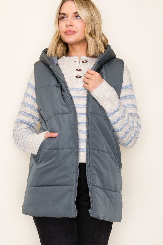The Briar Hooded Puffer Vest – Gunmetal & Evergreen Mist