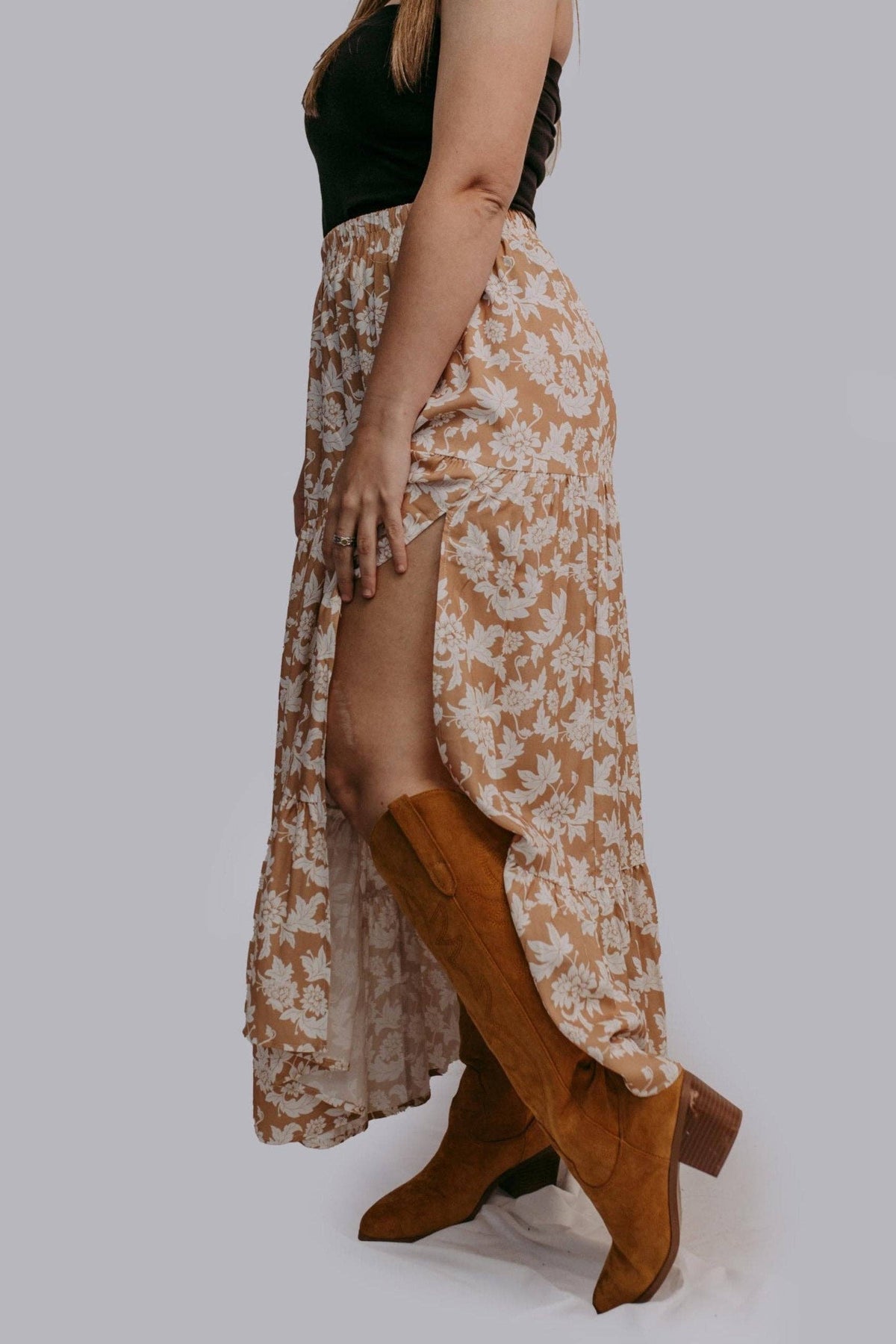 Savannah Floral Tiered Maxi Skirt – Neutral Side Slit Spring Skirt