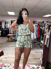Isla Palm Leaf Print Set – Green & White Sleeveless Top + Shorts
