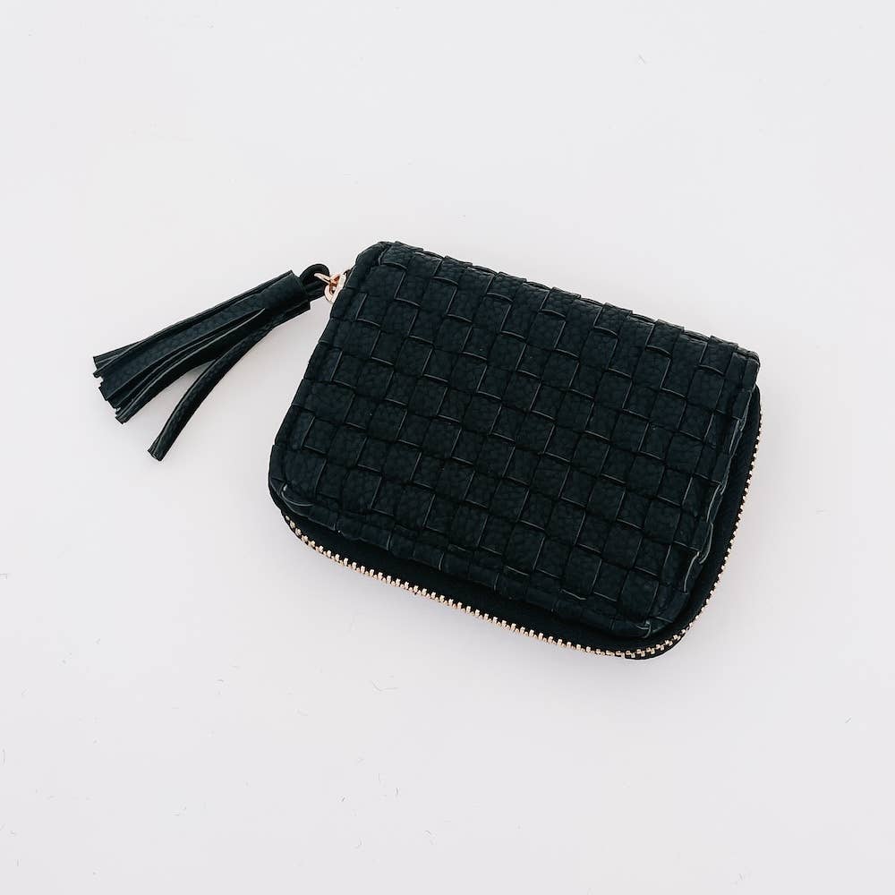 The Wynona Woven Wallet – Checkered Vegan Leather Compact Wallet: Black/Tan