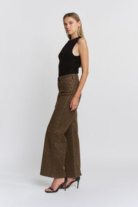 Mica Denim Savannah Super High-Rise Wide Leg Leopard Jeans – Bold Animal Print Denim