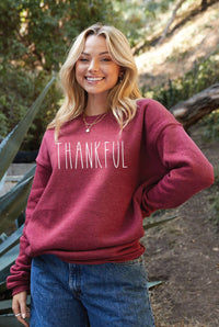 Thankful Graphic Sweatshirt – Autumn Leaf Cozy Fleece Pullover Crewneck for Women