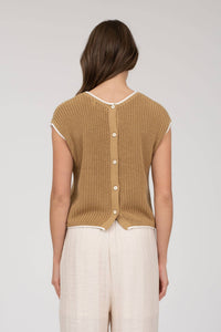 The Marlowe Contrast Trim Sweater Top – Camel Knit Short Sleeve Pullover