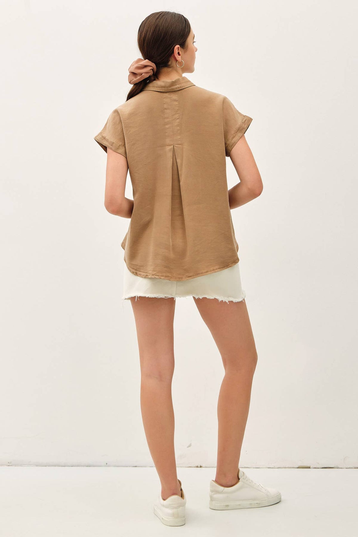 The Hadley Short Sleeve Button Down – Sage, Martini Olive, Toffee