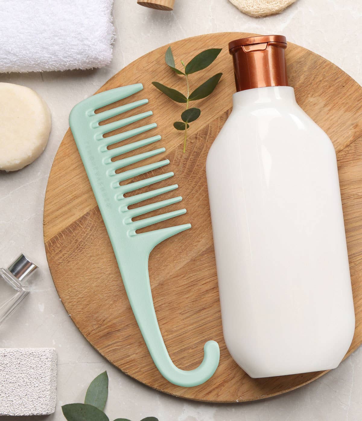 Lemon Lavender Knot Today Detangling Shower Comb | Gentle, Hangable Haircare Essential