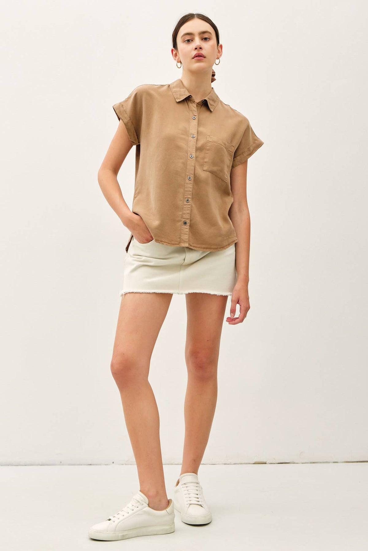 The Hadley Short Sleeve Button Down – Sage, Martini Olive, Toffee