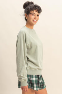 Everly Mineral Wash Crew Neck Sweatshirt – Chestnut, Black, Dark Cherry, Sage