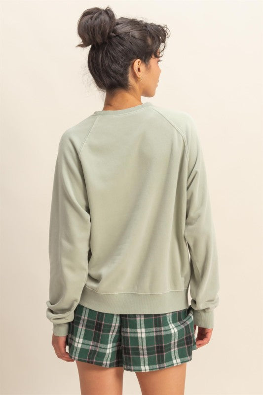 Everly Mineral Wash Crew Neck Sweatshirt – Chestnut, Black, Dark Cherry, Sage