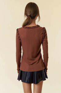The Wren Ruffle Ribbed Top – Chestnut Brown