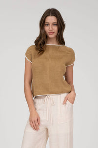 The Marlowe Contrast Trim Sweater Top – Camel Knit Short Sleeve Pullover