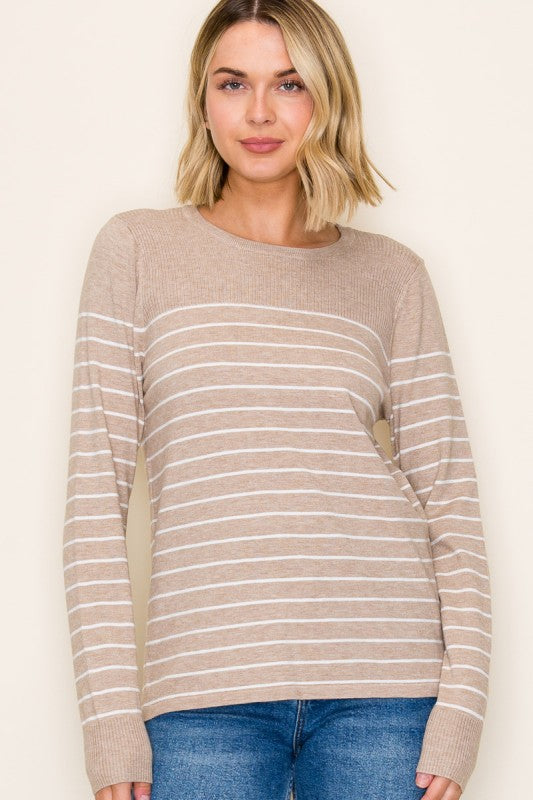 The Kaylen Striped Crewneck Sweater – Soft Taupe & White Knit