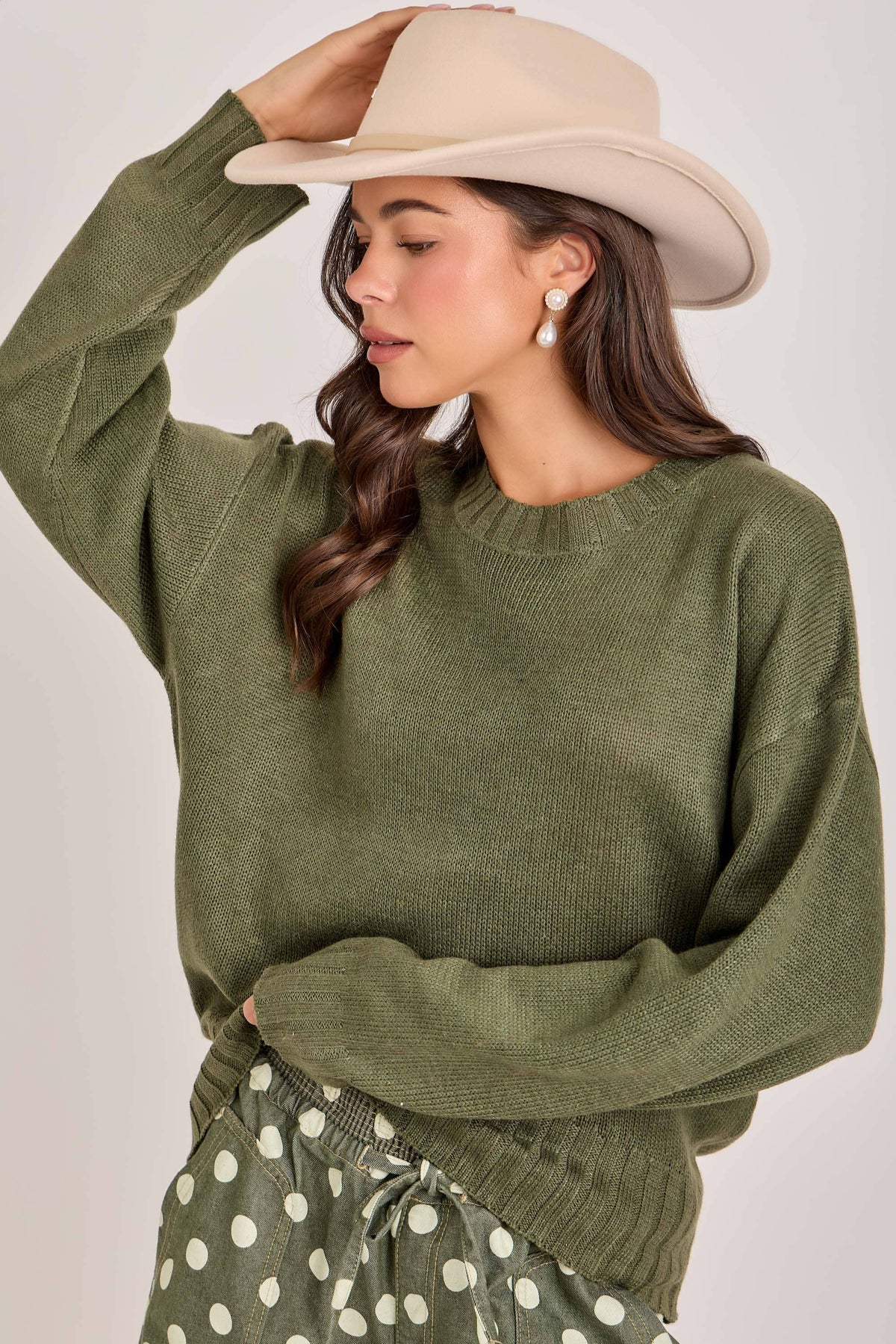 Easy Days Lightweight Sweater: Olive