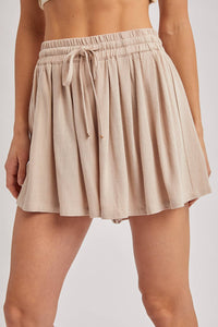 The Alaina Flowy Drawstring Shorts: Oatmeal – Soft Pleated Skort-Style Fit