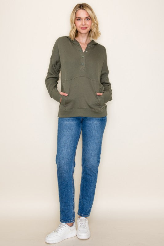 Rowyn Oversized Snap-Hoodie – Long Sleeve Pullover with Kangaroo Pocket