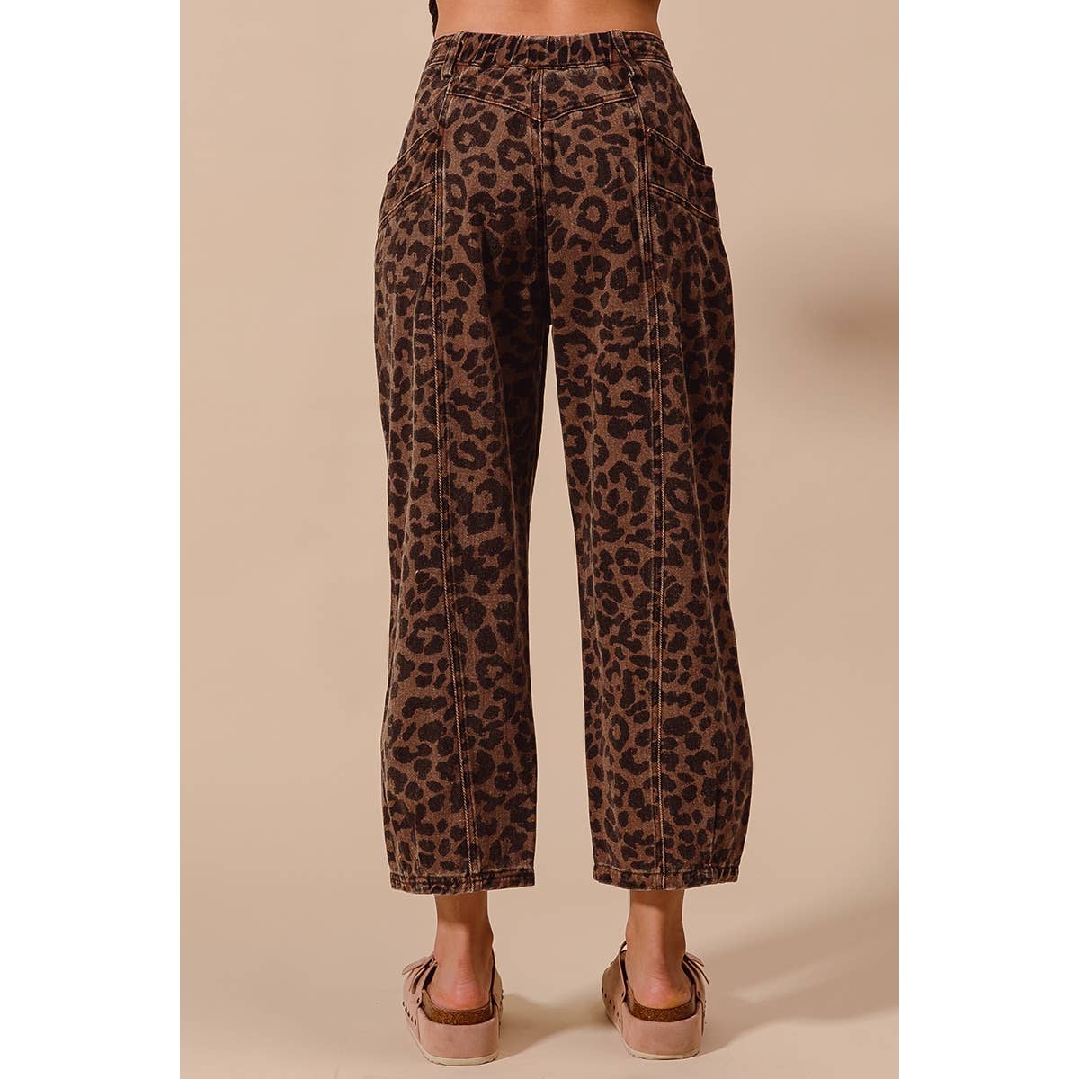 The Wild Side Leopard Barrel Jeans: Mocha
