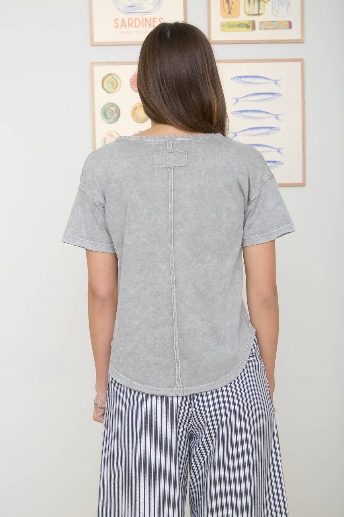 Everyday Vintage Wash Scoop Neck Tee
