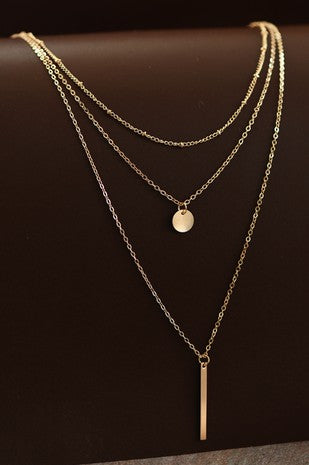 Delicate Bar Pendant Triple Layered Necklace: Gold