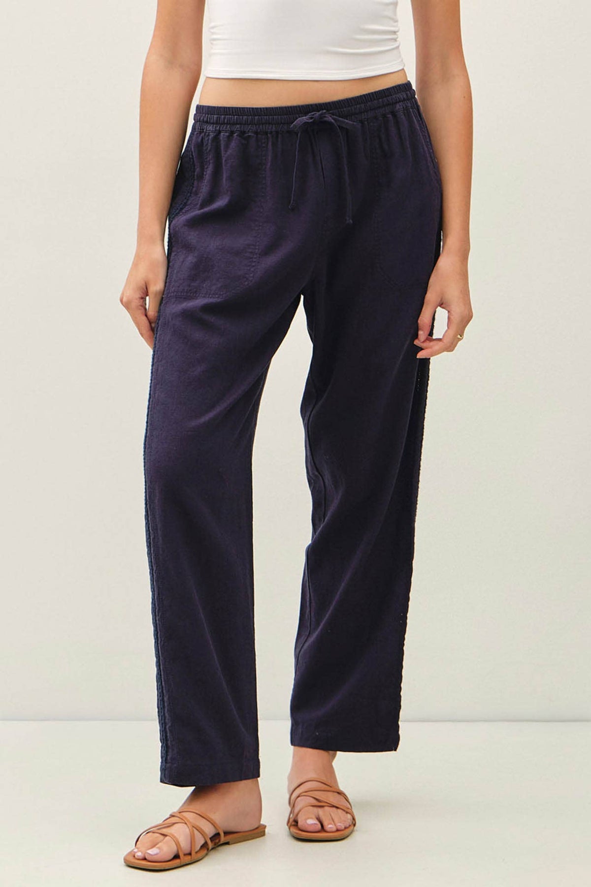 The Marielle Crochet Trim Linen Pants: Dark Indigo