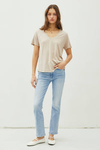 The Avery Essential V Neck Tee – Short Sleeve High Low Hem Basic Top
