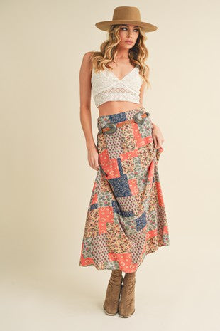 The Braydn Boho Patchwork Maxi Skirt – Vintage-Inspired Flowy Skirt with Elastic Back