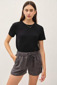 Ultra-Soft Tencel Pull-On Shorts with Pockets – High Rise & Versatile Comfort