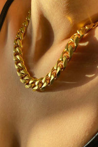 18K Non-Tarnish Chunky Cuban Chain Necklace: Gold