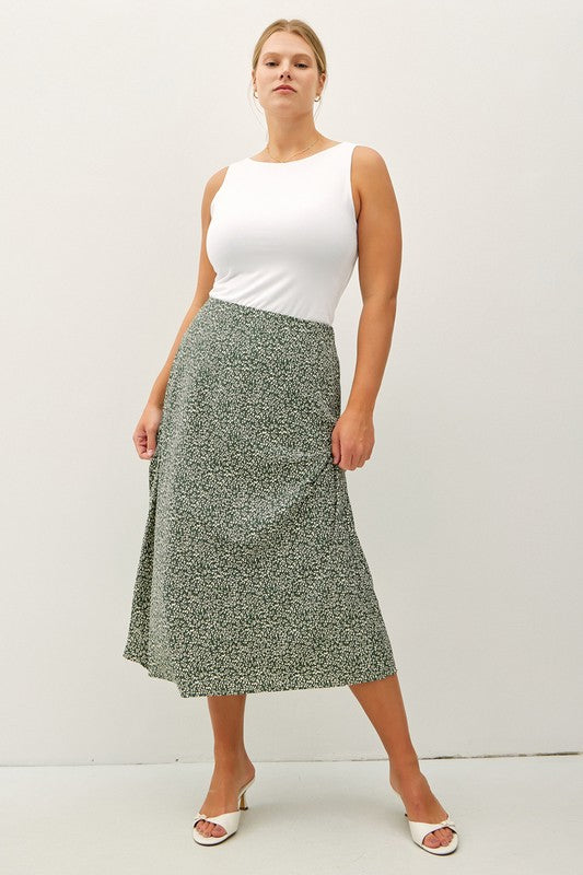 Sophie Plus Size Floral Print Midi Skirt: Hunter Green