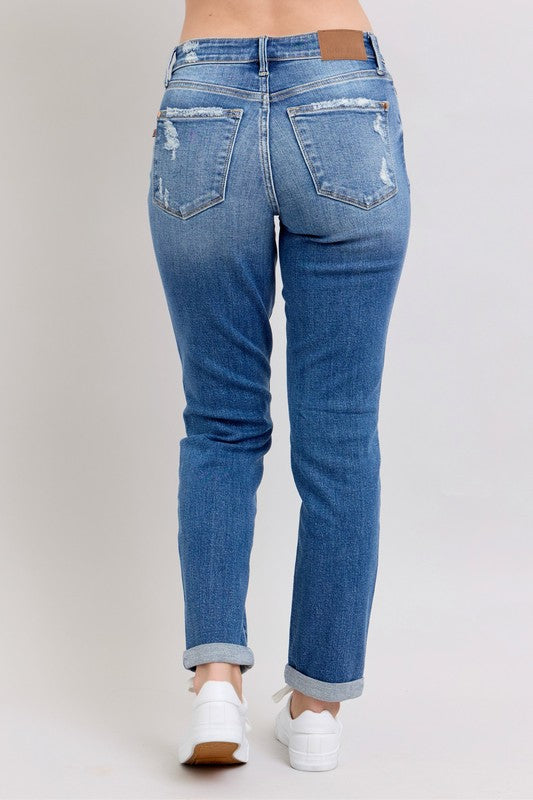 JUDY BLUE Mid Rise Distressed Boyfriend Jeans: Medium Wash