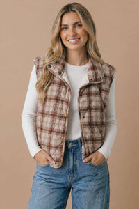 Cabin Season Plaid Quilted Puffer Vest | Women’s Fall Vest