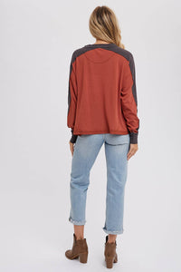 Sutton Contrast Sleeve Oversized Long Sleeve Top – Chestnut & Olive