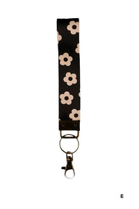 The Marlow Floral Wristlet Keychain – Retro Blooms & Bronze Hardware