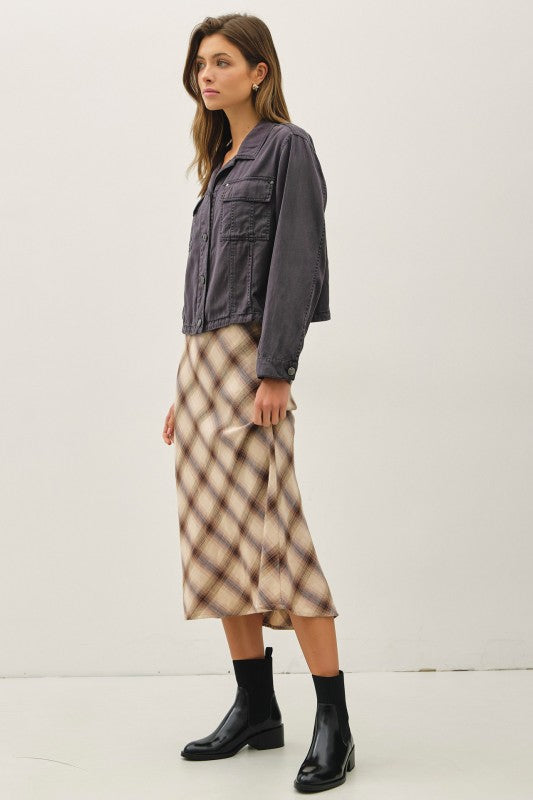 The Elsie Ultra Soft Tencel Blend Shacket – Denim Look Button-Up Jacket with Chest Pockets