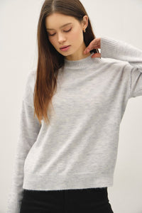 The Rowan Mock Neck Pullover Sweater: Lt Grey – Cozy Relaxed Knit